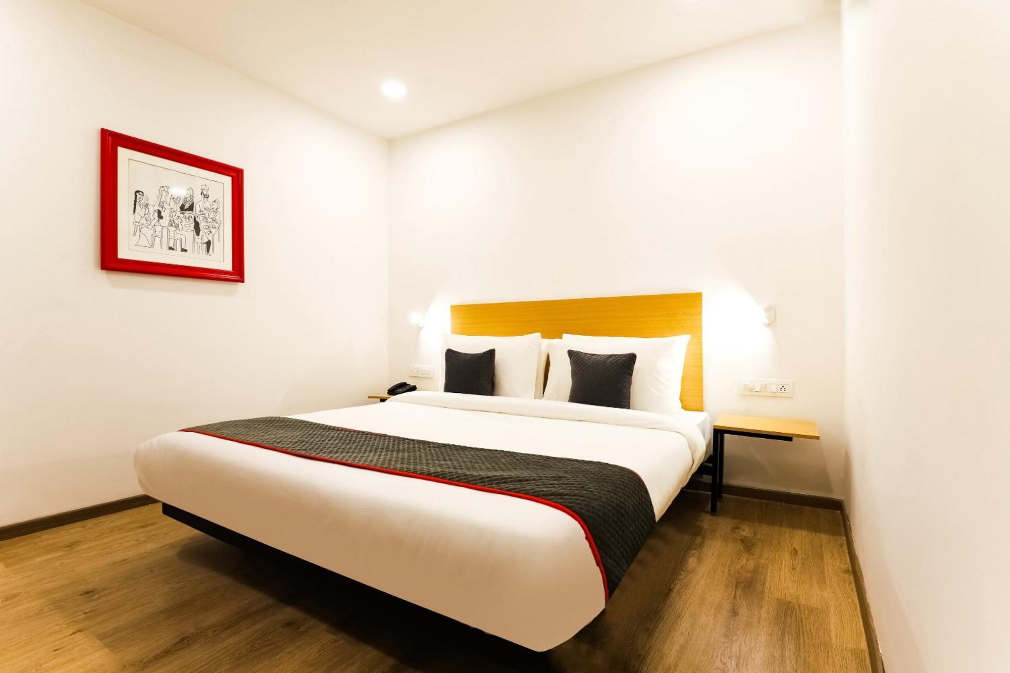 Townhouse Prithvi Resort Near Phoenix Palassio Lucknow Dış mekan fotoğraf