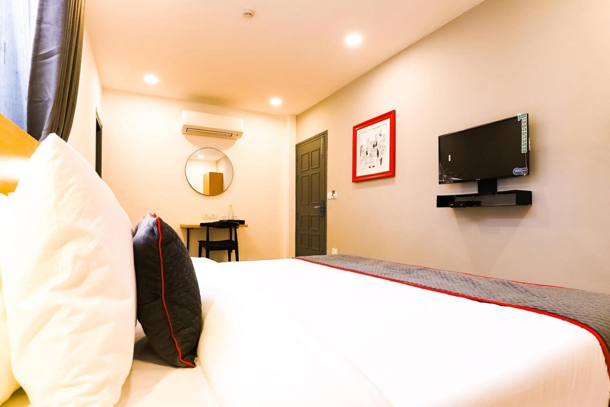 Townhouse Prithvi Resort Near Phoenix Palassio Lucknow Dış mekan fotoğraf